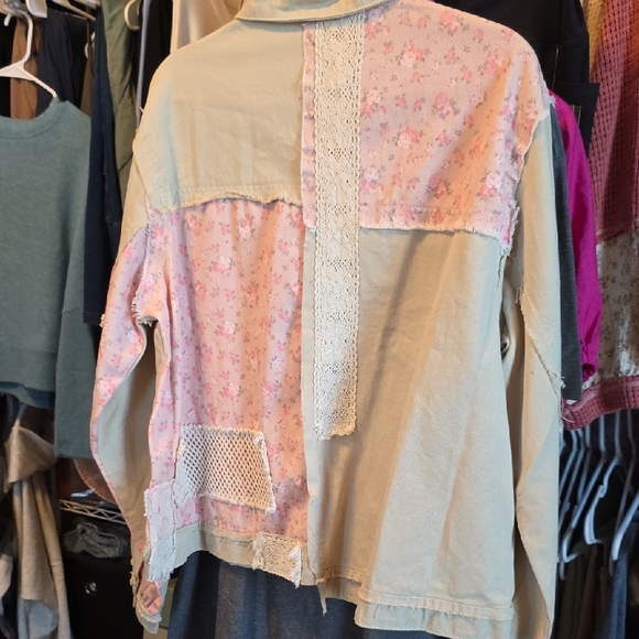 POL Women's Lace Patchwork Jean Jacket - Beige and Pink - Picture 2 of 2